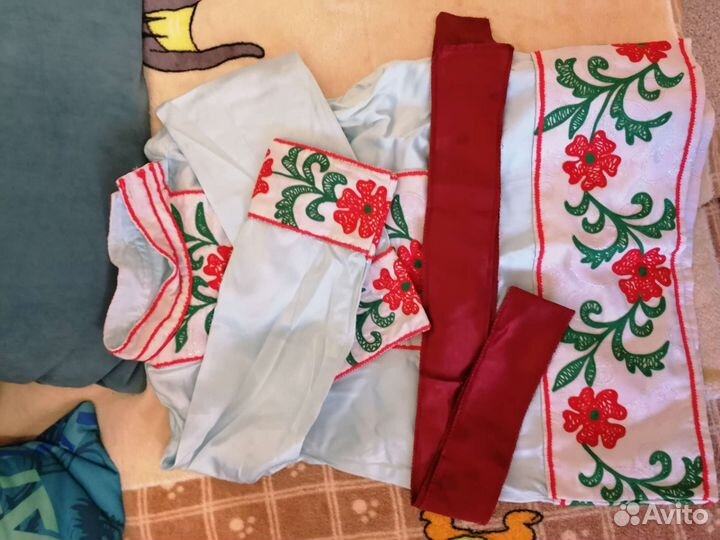 Рубашка нарядная