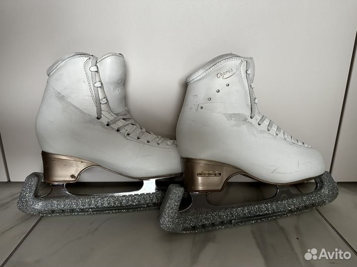 Коньки для фигурного катания edea