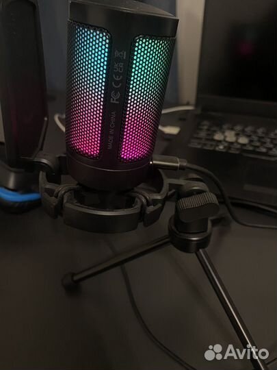 Микрофон Fifine ampligame a6v