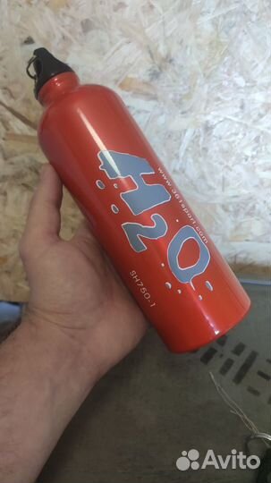 Фляга, фонарь