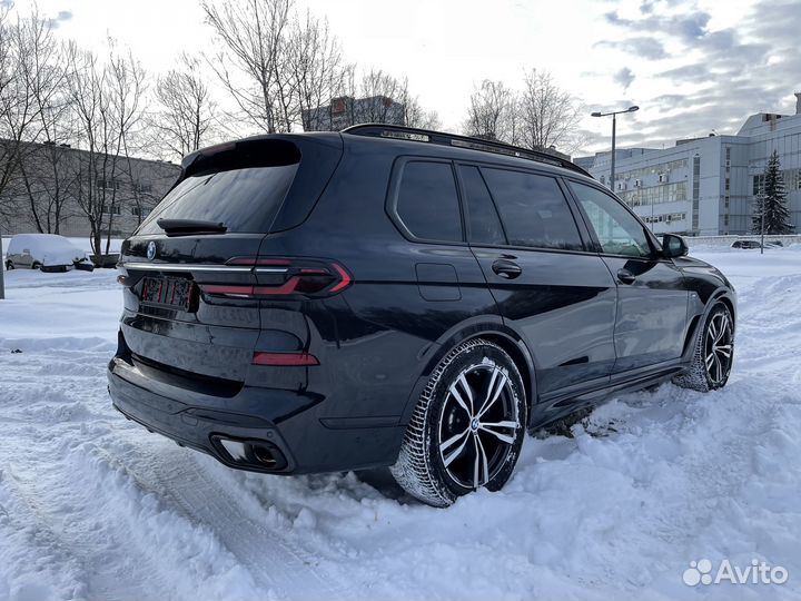 BMW X7 3.0 AT, 2022, 14 160 км