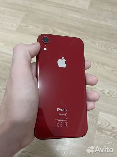 iPhone xr 64gb red