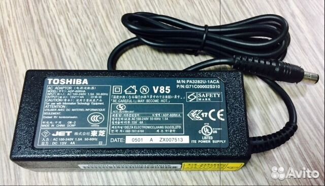 Новый блок питания Toshiba 15V 4A (6.3x3.0) 60W