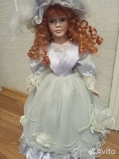 Кукла фарфоровая коллекционная большая