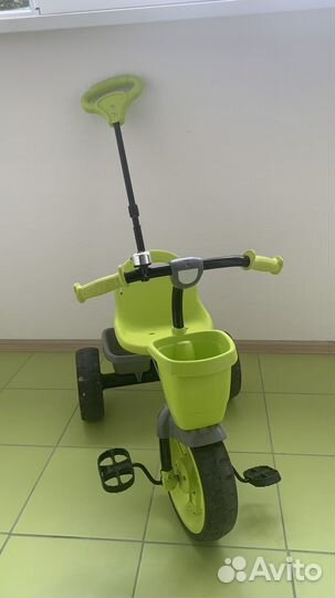 Велосипед детский с ручкой Nika