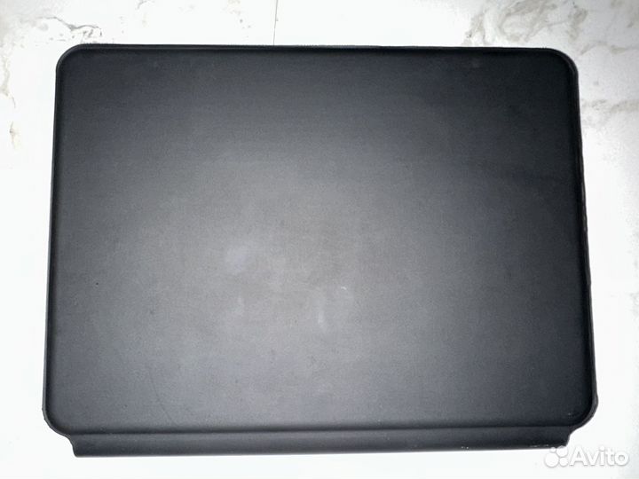 Чехол-клавиатура для iPad Pro 11