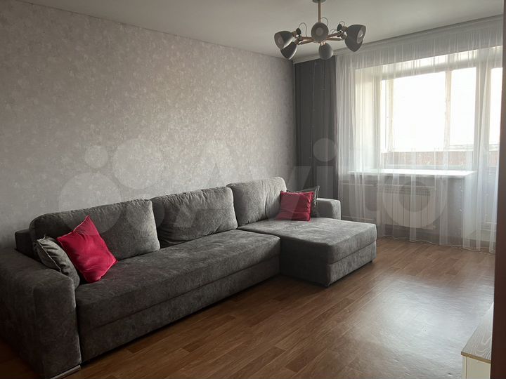 2-к. квартира, 59 м², 5/5 эт.