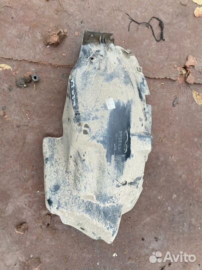 Подкрылок задний левый Hyundai Elantra HD