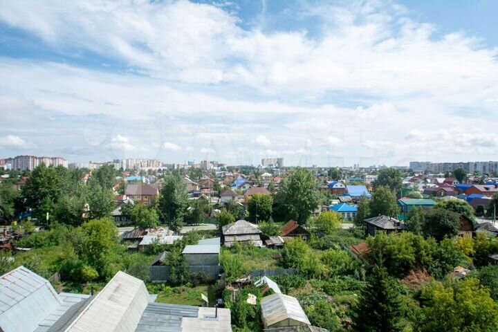 3-к. квартира, 93 м², 7/14 эт.