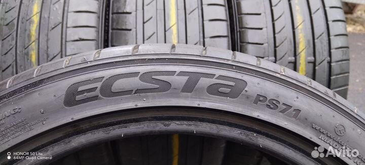 Kumho Ecsta PS71 225/40 R18