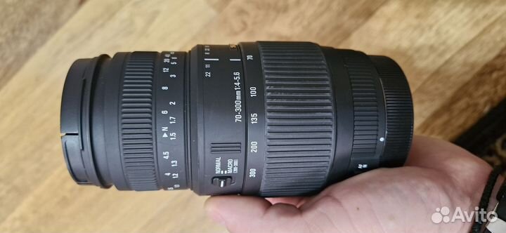 Фотоаппарат canon 550d