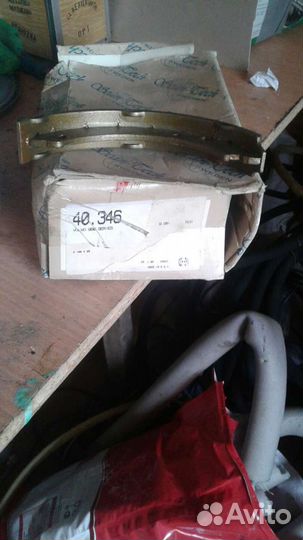 Тормозные колодки задние (ручник на Volvo 960,940