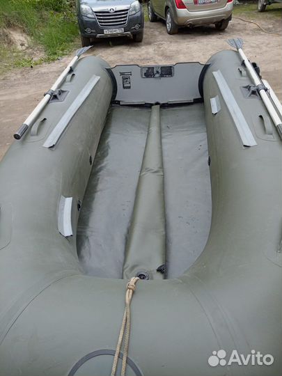 Лодка Nordik 330