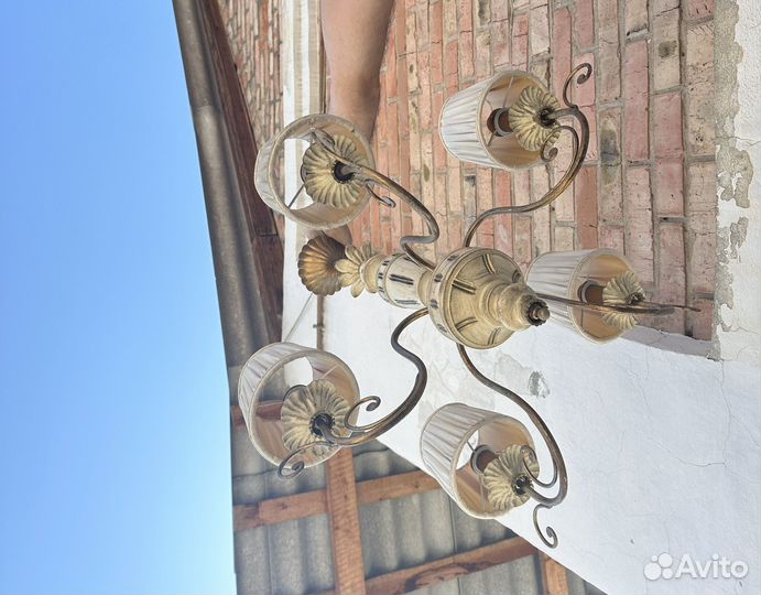 Люстра потолочная