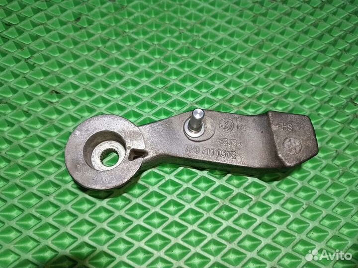 Механизм выбора передач 5ст МКПП VW T5, Т6