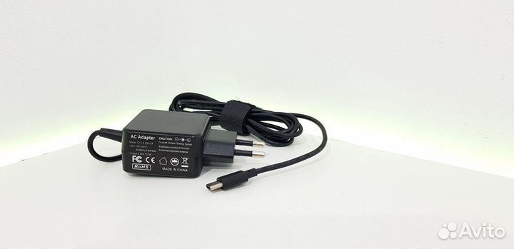 Блок питания 5.25V 3A TypeC новый