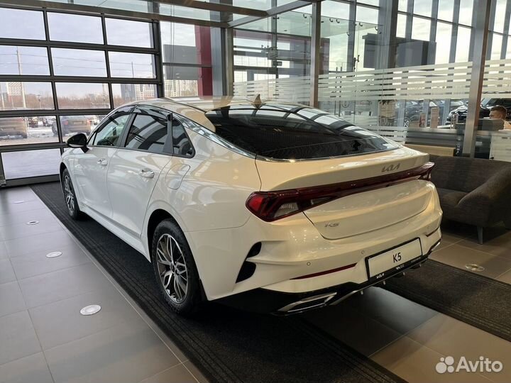 Kia K5 2.5 AT, 2022