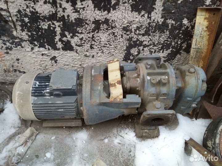 Гидронасосы и гидромоторы