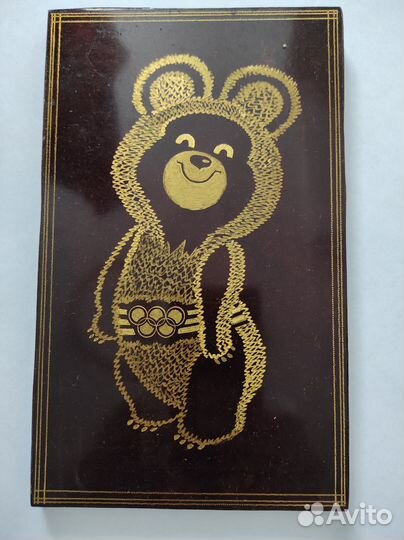 Олимпийский мишка, чеканки