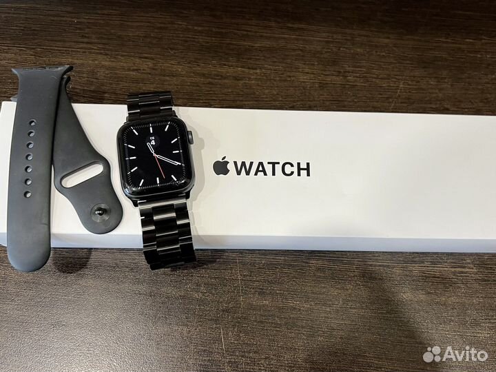 Apple watch SE 44