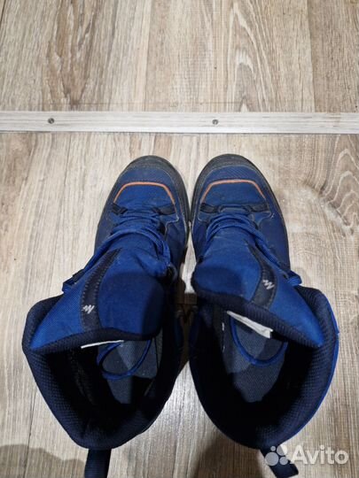 Продам ботинки