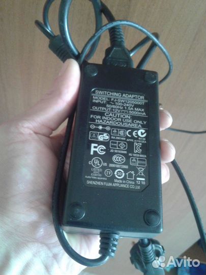 Блок питания 12 вольт 5 ампер.12v 5a