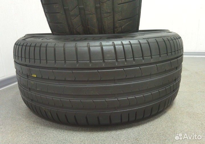 Pirelli P Zero 255/35 R20 93Y