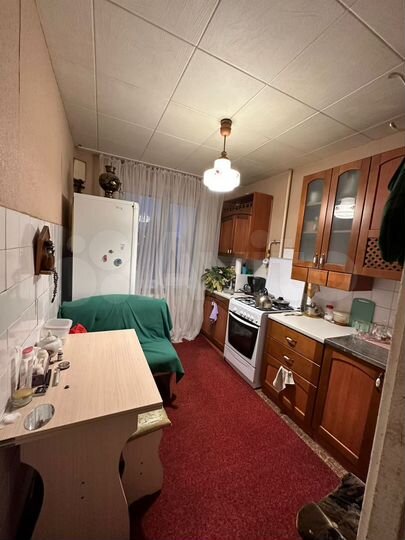 2-к. квартира, 54 м², 3/9 эт.