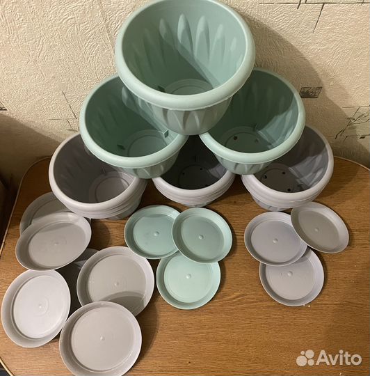 Горшки цветочные пластиковые (кашпо) 12 шт