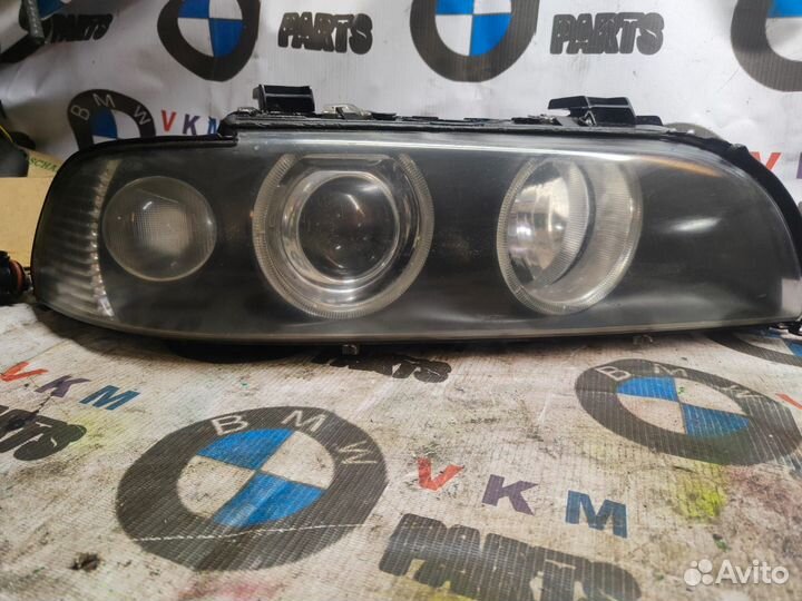 Передние фары бмв Е39 рестайлинг ксенон глазки
