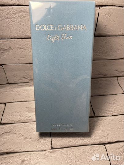 Dolce gabbana light blue