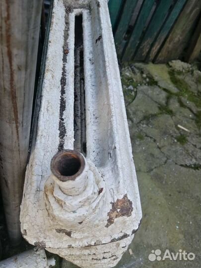 Батарея чугунная