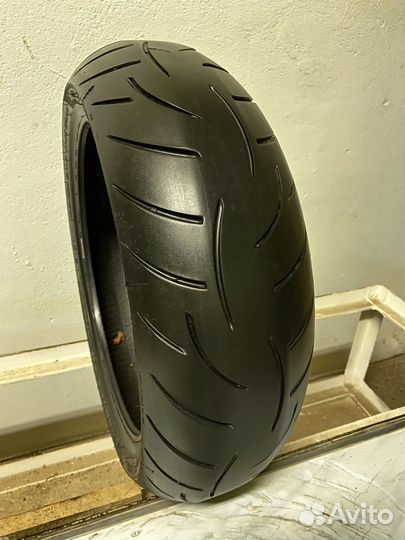 180/55 R17 Metzeler Roadtec Z8 (350)