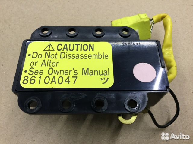 Выключатель Митсубиси Л200 (KB) 2006-2016г