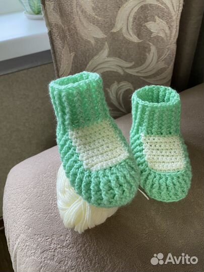 Вяжу пинетки/носочки для малышей