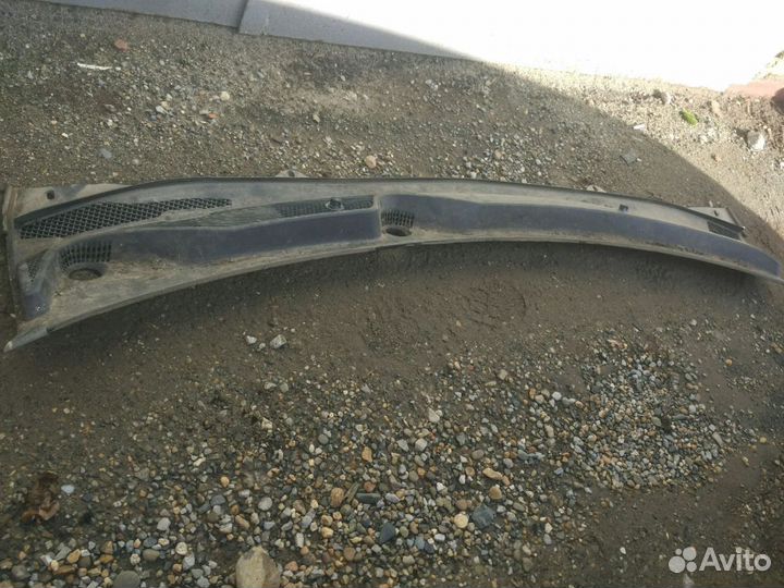 Жабо стеклоочистителя Opel Insignia