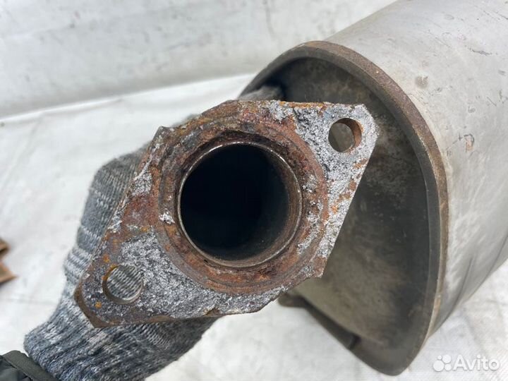 Банка глушителя правая Subaru Forester SH5 EJ204