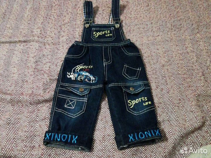 Джинсовый комбинезон для мальчика