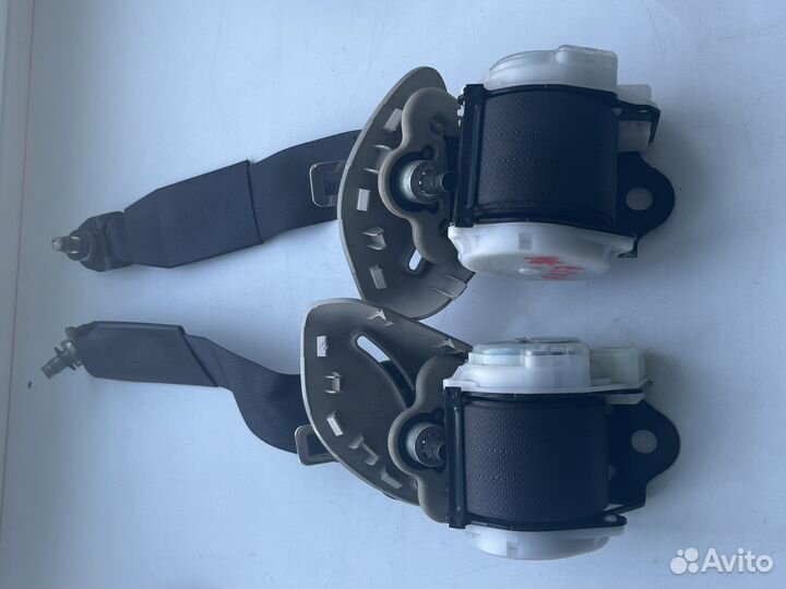 Ремень безопасности задний правый Infiniti Fx37