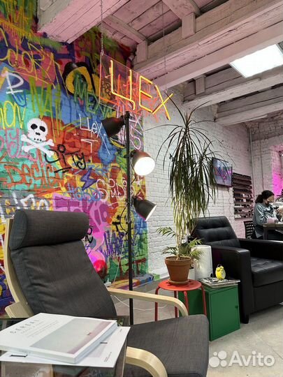 Мастер маникюра