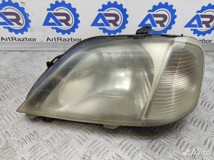Фара левая Renault Logan 1 1.4 K7JA710 75 Л.С 2005