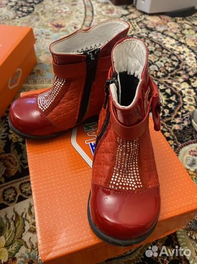 Ботинки весенние для девочки