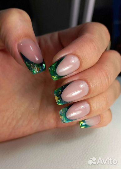 Маникюр, наращивание ногтей, выкладной френч