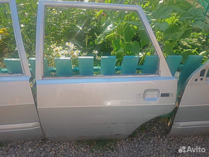 Двери на ваз 2114 бу