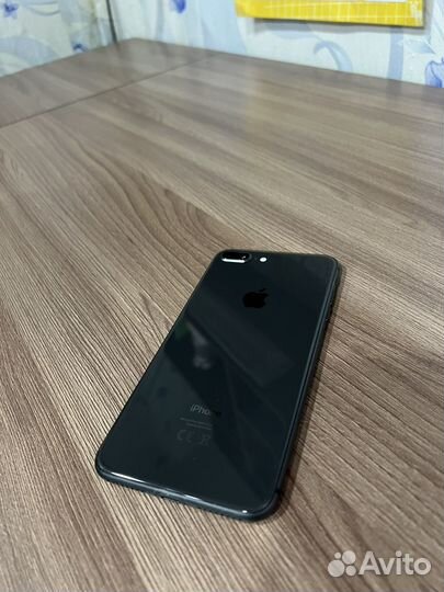 iPhone 8 Plus, 128 ГБ