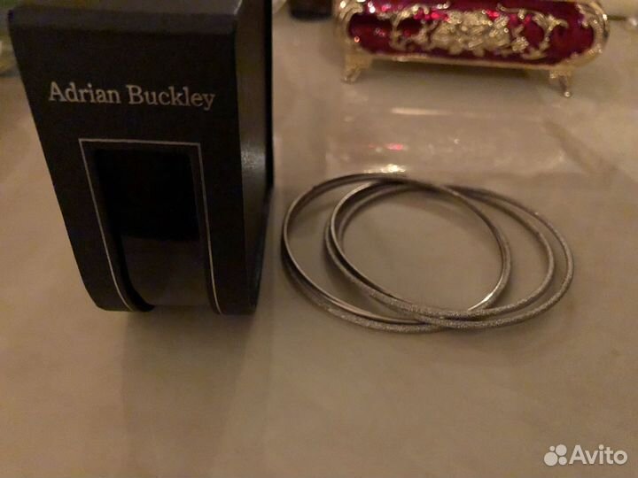 Браслет Adrian Buckley