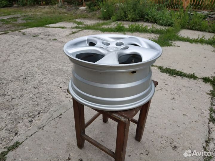 Диск для авто тоёты