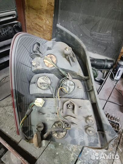 Фонарь mazda familia