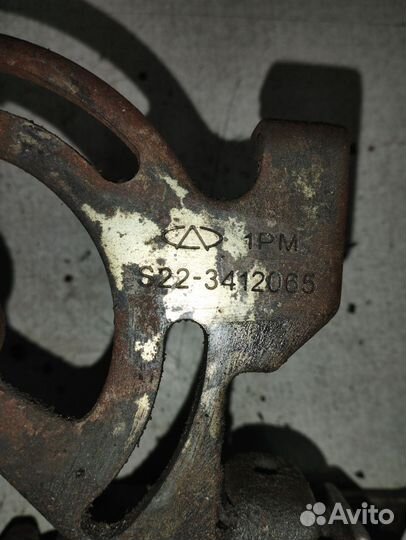 Кронштейн насоса гур Chery Indis S18D 1.3 Чери