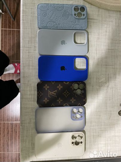 Чехлы на iPhone 13 pro